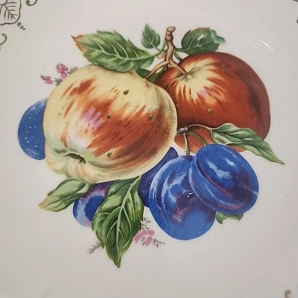 Dish Fruit Painted Design Shallow Bowl Cut Out Gold Banding 7.5